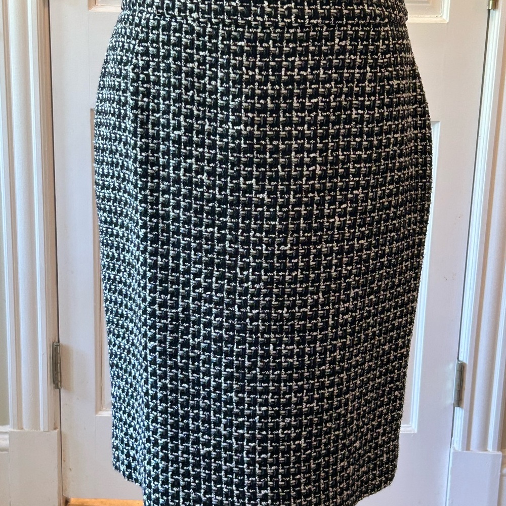Boss Black and White Pencil Skirt Knee-Length Workwear